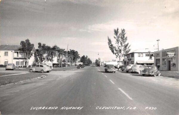 Clewiston Florida Sugarland Highway Real Photo Vintage Postcard U6648