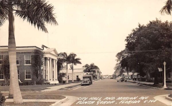 Punta Gorda Florida City Hall & Marion Ave. Real Photo Vintage PC U6667