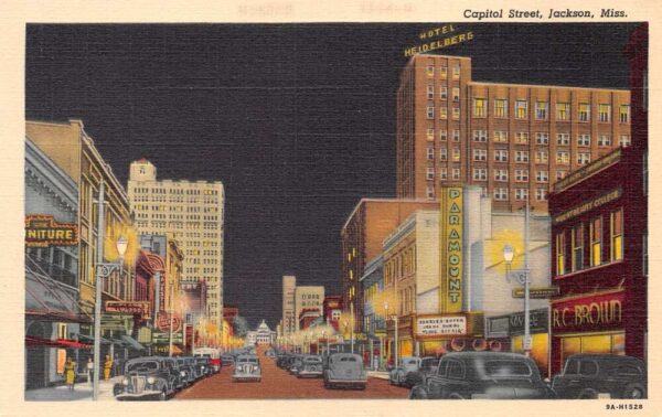 Jackson Mississippi Capitol Street, Street Scene Vintage Postcard TT0048