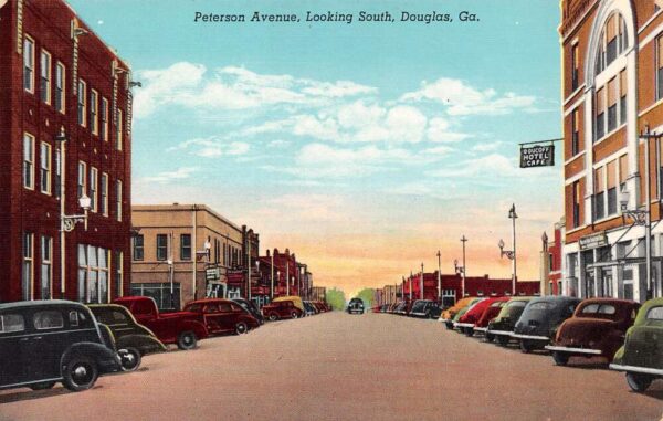 Douglas Georgia Peterson Ave., Looking S., Doucoff Hotel & Cafe Vintage PC U6854