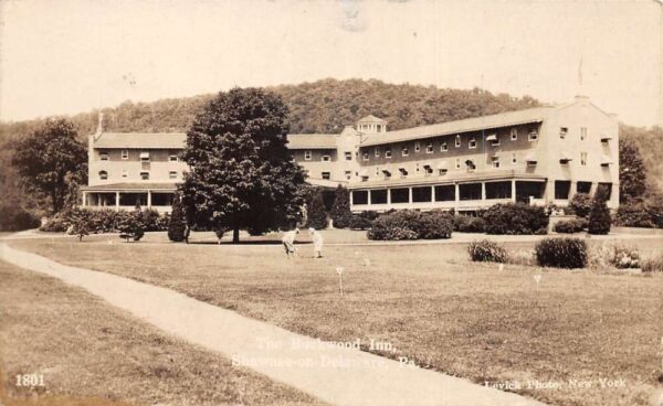 Shawnee on Delaware Pennsylvania Buckwood Inn Real Photo Postcard AA69384