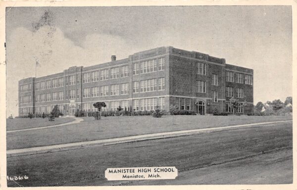 Manistee Michigan Manistee High School White Border Vintage Postcard U7383