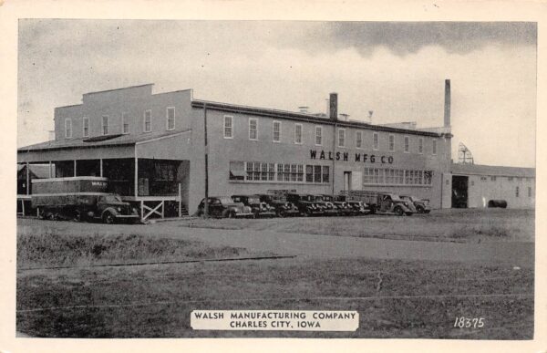 Charles City Iowa Walsh Manufacturing Co. White Border Vintage Postcard U7568
