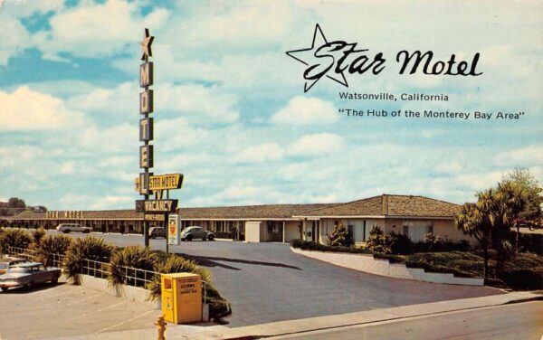 Watsonville California Star Motel, Photochrome Vintage Postcard U7673