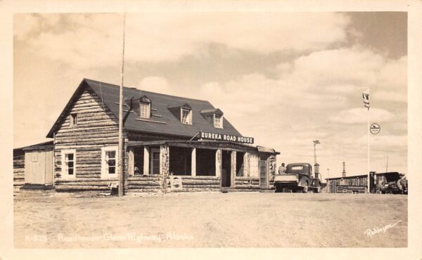 Glennallen Alaska Eureka Roadhouse, Pepsi & Coca Cola Signs, Vintage RPPC U8339