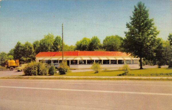 Fairfax Virginia Lee's Diner, Exterior Photochrome Vintage Postcard U5462
