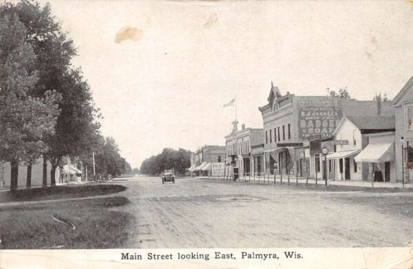 Palmyra Wisconsin Main Street, Looking East, Photo Print Vintage Postcard U5512