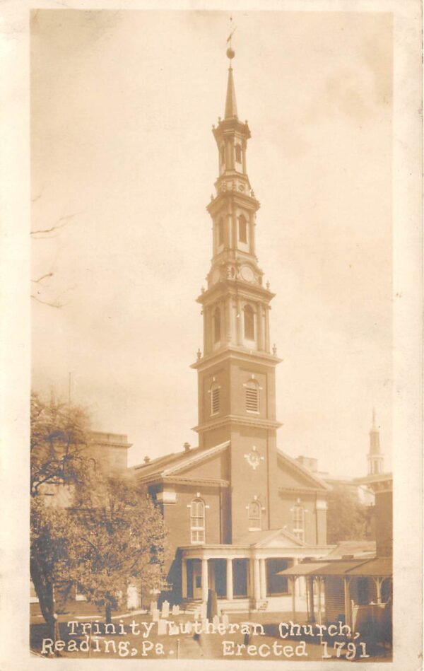 Reading Pennsylvania Trinity Lutheran Church, Real Photo Vintage Postcard U8435