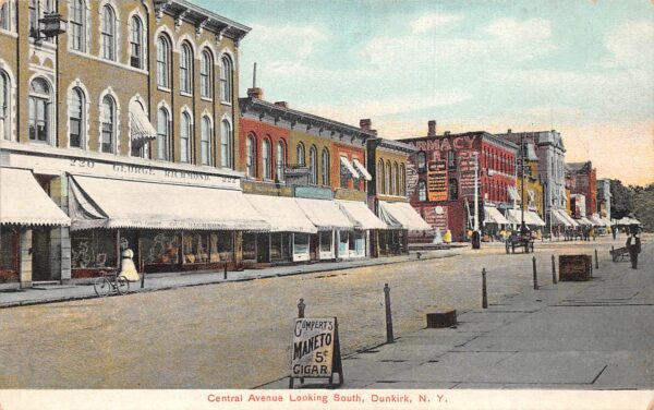 Dunkirk New York Central Ave., Looking S., Pharmacy, Color Lithograph PC U8526
