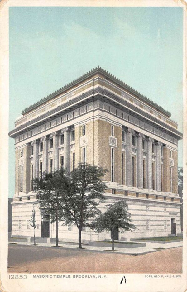 Brooklyn New York Masonic Temple, White Border Vintage Postcard U8973