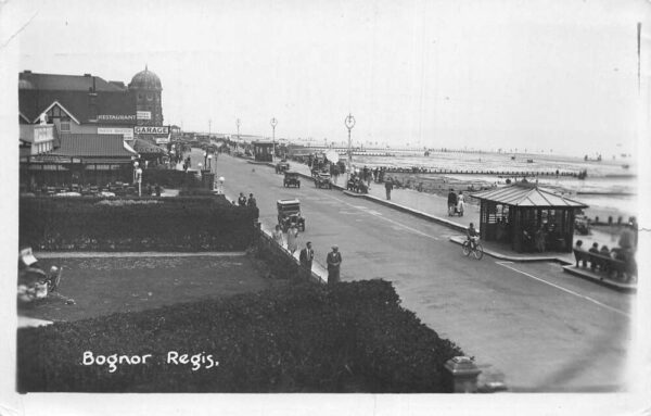 Bongor Regis England Waterfront Scene Real Photo Vintage Postcard AA70193