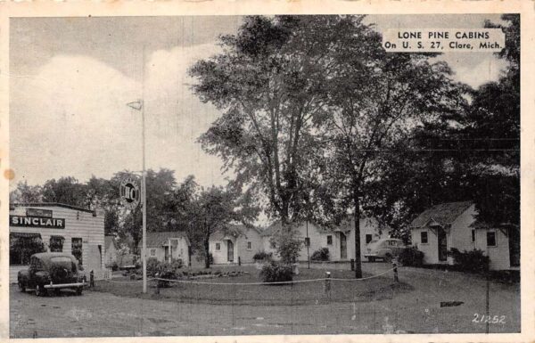 Clare Michigan Lone Pine Cabins, Sinclair Gas Sign, Vintage Postcard U9608