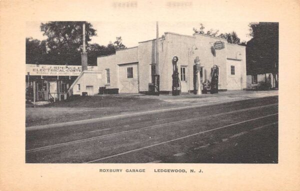 Ledgewood New Jersey Roxbury Garage, Gas Pumps Shown, Vintage Postcard U10159