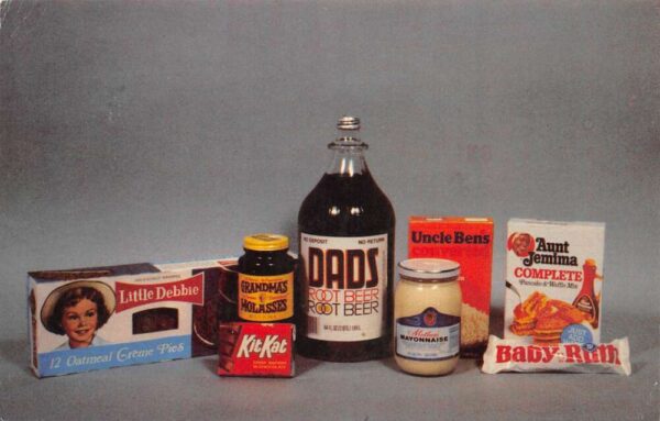 "Family Portrait" 1976-79 Food Baby Ruth Little Debbie Snacks Candy PC AA70815