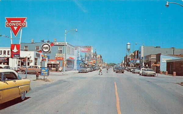 Grafton North Dakota Hill Avenue, Coca Cola & Conoco Signs, Postcard U10259