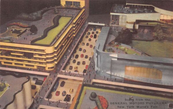 1939 New York Worlds Fair General Motors Futurama Vintage Postcard AA71245