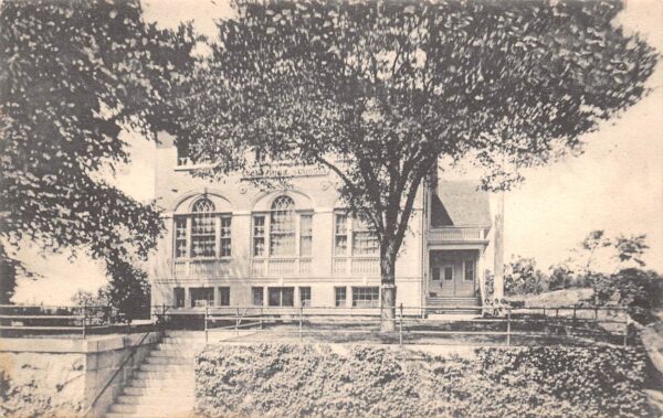 Manchester-By-The-Sea Massachusetts Story High School, B/W Lithograph PC U13454