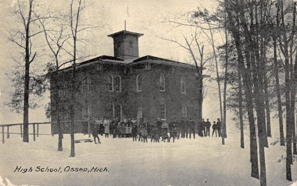 Osseo Michigan High School, B/W Photo Print Vintage Postcard U14129