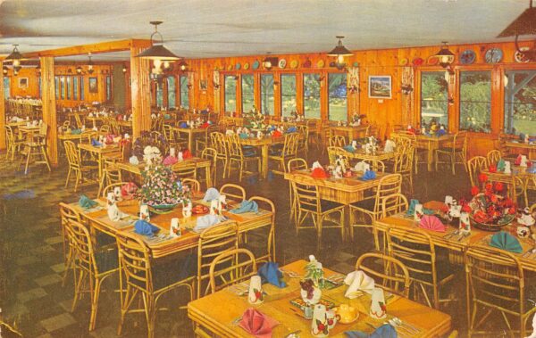Niles California International Kitchen, Interior, Chrome Vintage Postcard U14266
