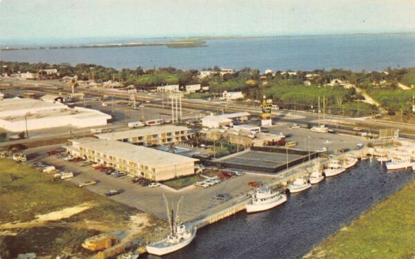 Key Largo Florida Holiday Inn Birds Eye View Vintage Postcard AA84064
