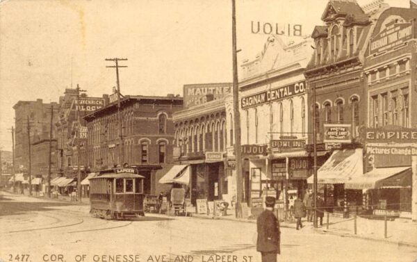 Saginaw Michigan Corner of Genesse Ave and Lapeer Street Postcard AA75824