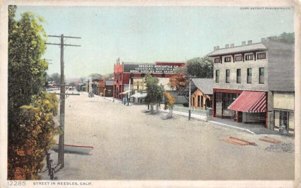 Needles California Street Scene, White Border Vintage Postcard U14571