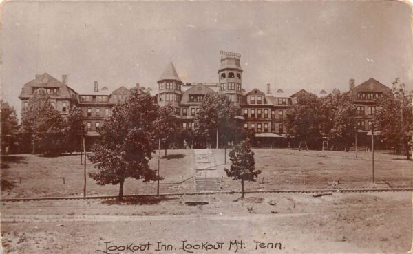 Lookout Mt Tennessee Lookout Inn Real Photo Vintage Postcard AA77237