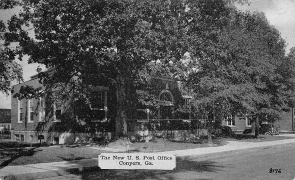 Conyers Georgia Post Office Vintage Postcard AA77362