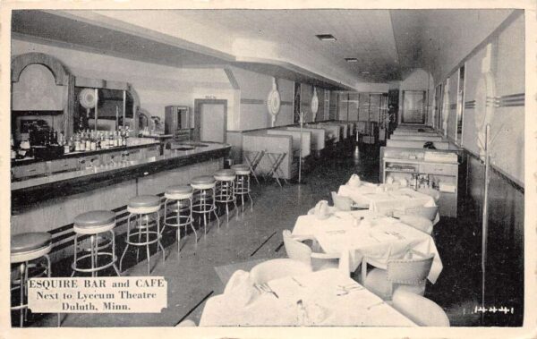 Duluth Minnesota Esquire Bar & Cafe, B/W Photo Print Vintage Postcard U15238