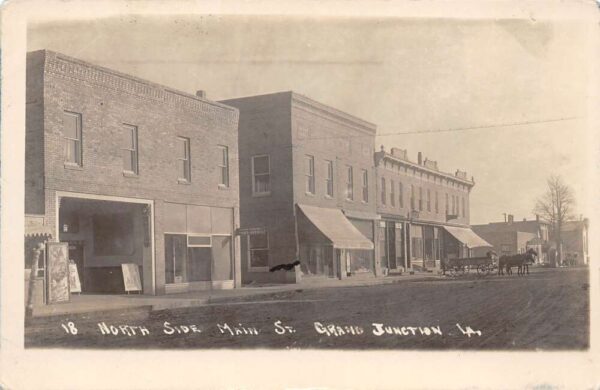 Grand Junction Iowa North Side, Main Street, Real Photo Vintage Postcard U15247