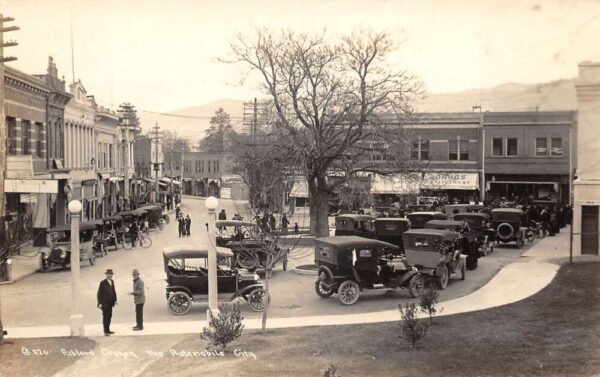Ashland Oregon The Automobile City Street Scene Traffic Real Photo PC AA79317