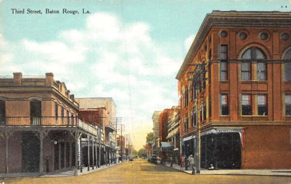 Baton Rouge Louisiana Third St., Mendelsohn's, Color Lithograph Postcard U16782