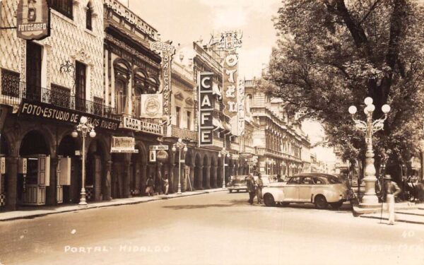 Portal Hidalgo Mexico Street Scene Real Photo Vintage Postcard AA80991