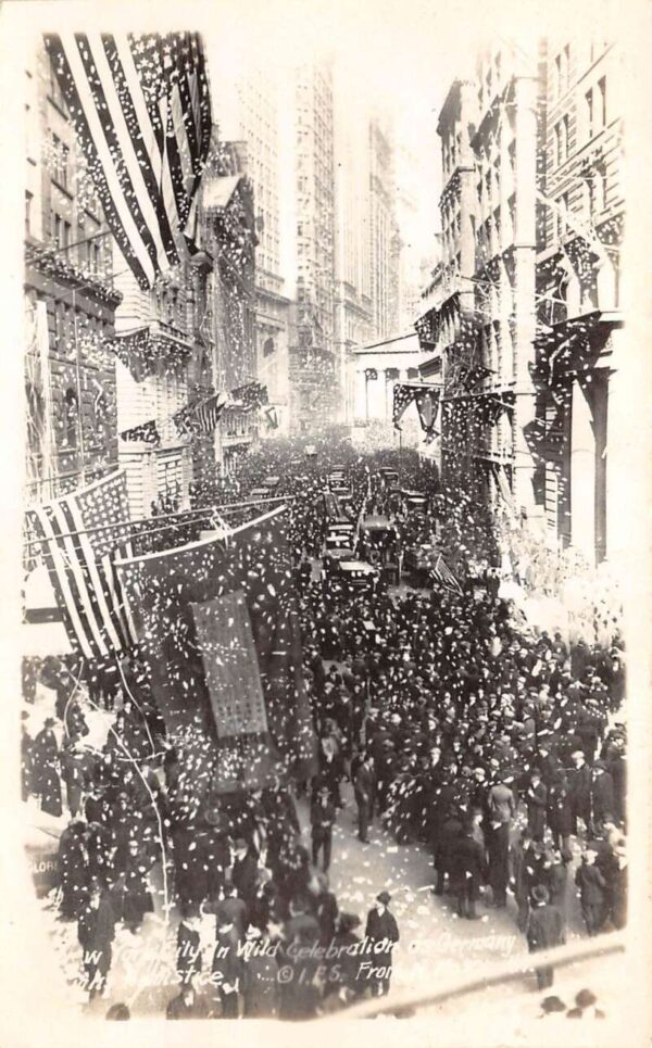 New York City WWI Armistice Day Celebreation Real Photo Vintage Postcard AA82317