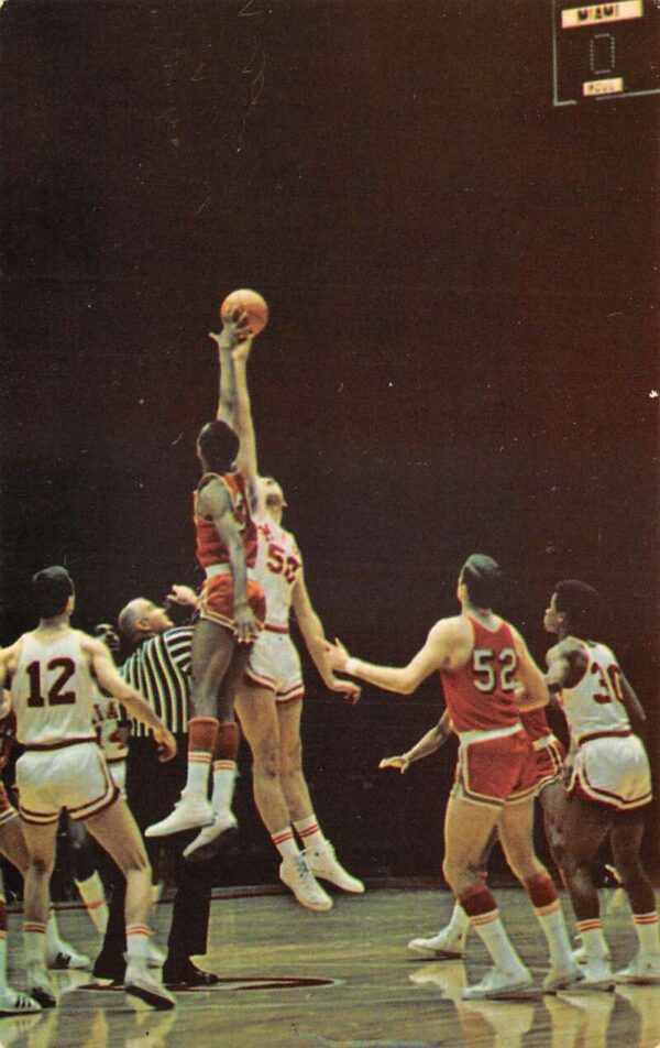 Oxford Ohio Miami University Basketball Vintage Postcard AA82703