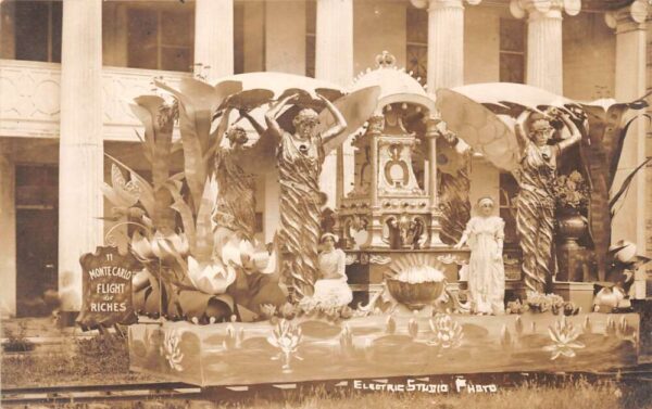 Portland Oregon ? Rose Festival Parade Monte Carlo Float Real Photo PC AA81667