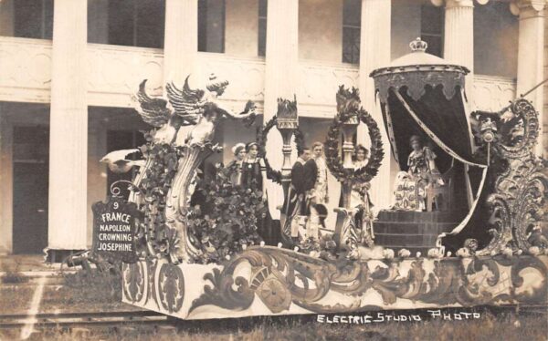 Portland Oregon ? Rose Festival Parade France Float Real Photo Postcard AA81673