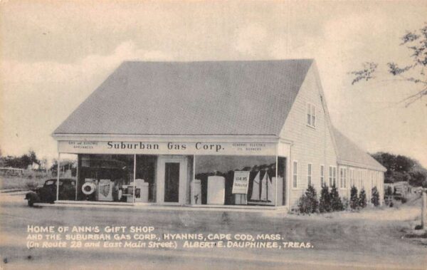 Hyannis Cape Cod Massachusetts Anns Gift Shop Suburban Gas Postcard AA81736