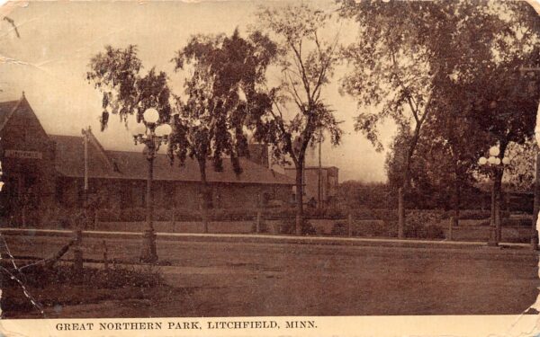 Litchfield Minnesota Great Northern Park, B/W Lithograph, Vintage PC U21636