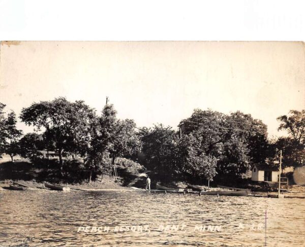 Dent Minnesota Peach Resort Real Photo Vintage Postcard AA93234