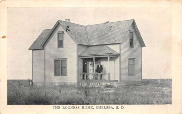 Chelsea South Dakota The Rogness Home, B/W Lithograph, Vintage Postcard U22384