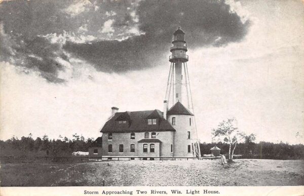 Two Rivers Wisconsin Storm Approaching Light House, Vintage Postcard U22405