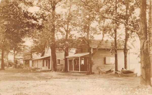 Bangor Michigan Scott Lake Scene Real Photo Vintage Postcard AA98528