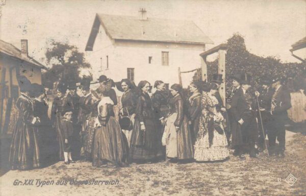 Oberosterreich Upper Austria Women and Men Real Photo Vintage Postcard AA90255