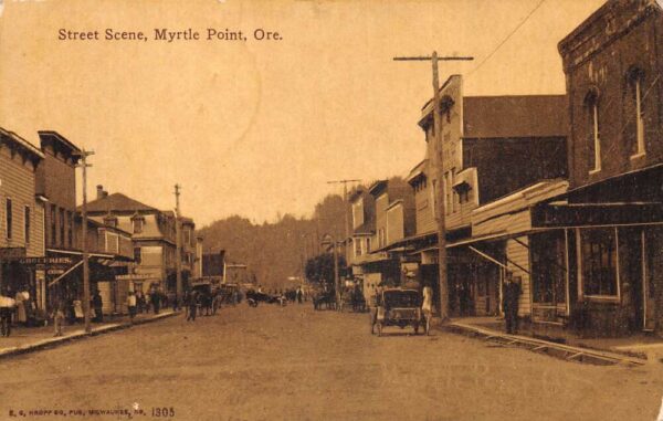 Myrtle Point Oregon Street Scene Vintage Postcard AA90596