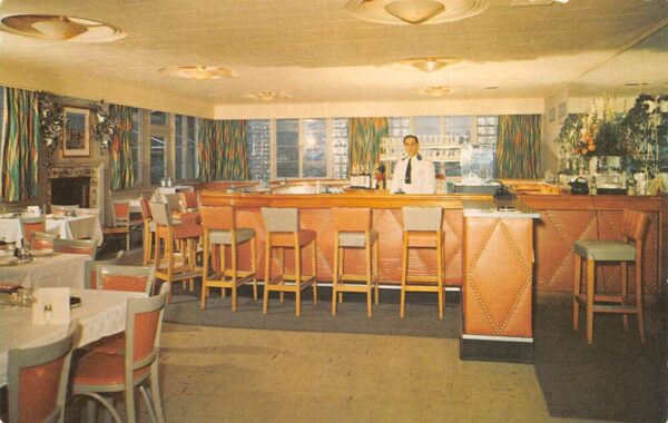 Southampton Long Island New York Bowden Square Restaurant Bar Postcard AA90628