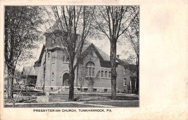 Tunkhannock Pennsylvania Presbyterian Church Vintage Postcard AA90968