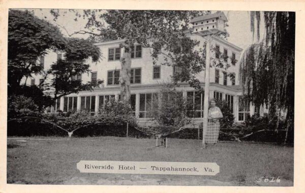 Tappahannock Virginia Riverside Hotel Vintage Postcard AA91077