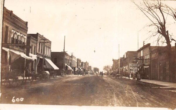 Blue Earth Minnesota Street Scene Real Photo Vintage Postcard AA91171