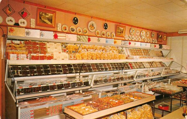 LaGrange Indiana Pyley's Candy and Gift Shop Interior View Postcard AA92033